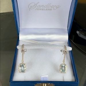 💍14k precious stone hanging earrings